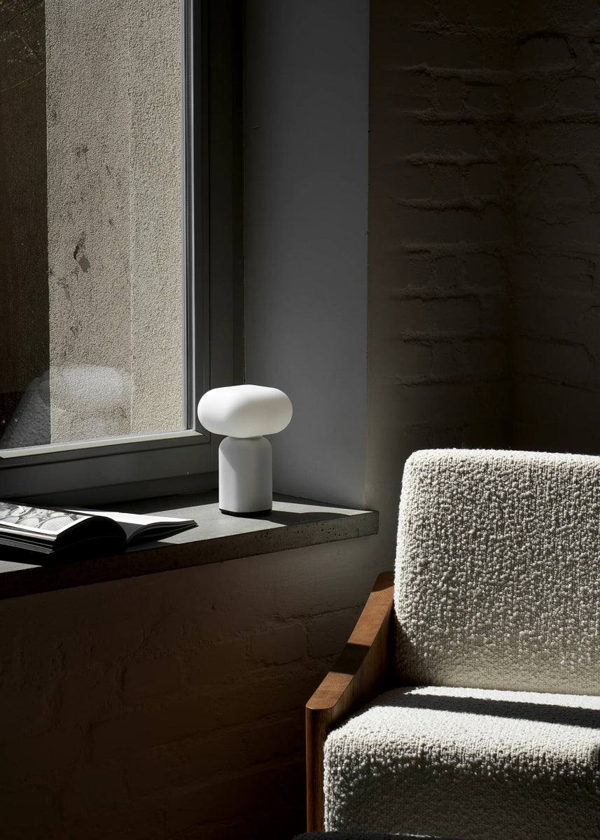 Velis VLS01 - Lampe in  präsentiert im Onlineshop von KAQTU Design AG. Tischleuchte ist von Tamo